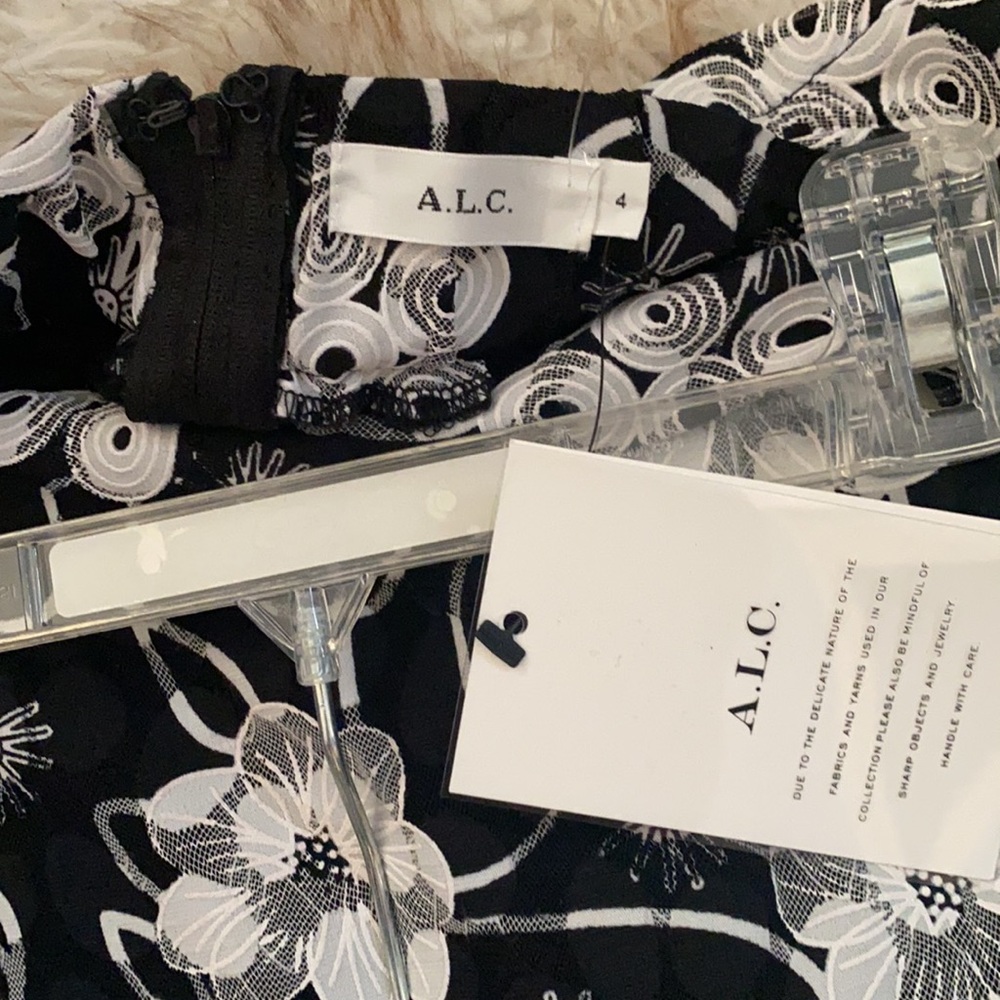 ALC.  Mermaid skirt - Picture 4 of 7